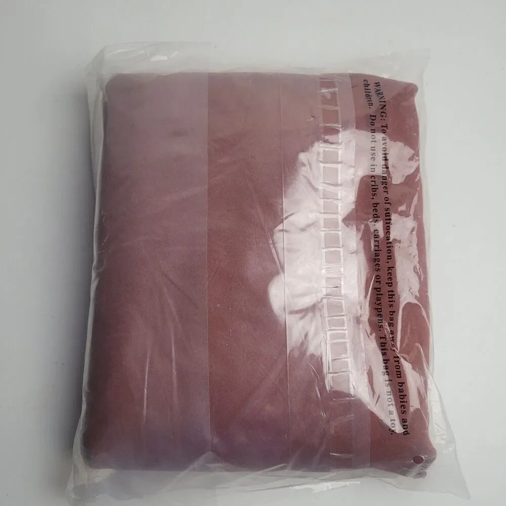 Sun Zero Riley Kids Bedroom Blackout Grommet ONE Curtain Panel 'Red' 40x63 #BT1